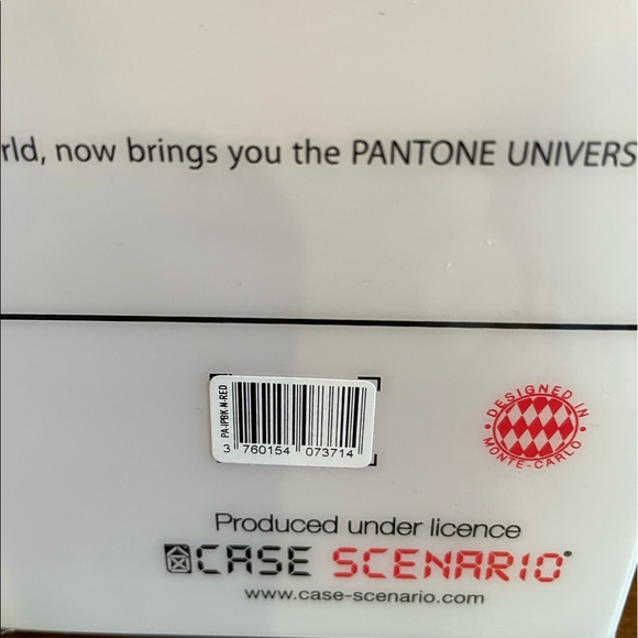 DONATED 🚫New Case Scenario Pantone Universe iPad 2 & 3 Case Color 19-1663 - Picture 4 of 9